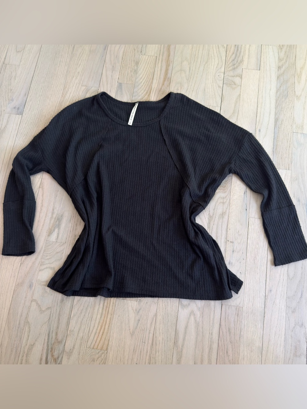 Forgotten Grace Black Waffle Knit Long Sleeve Flowy Shirt Black S